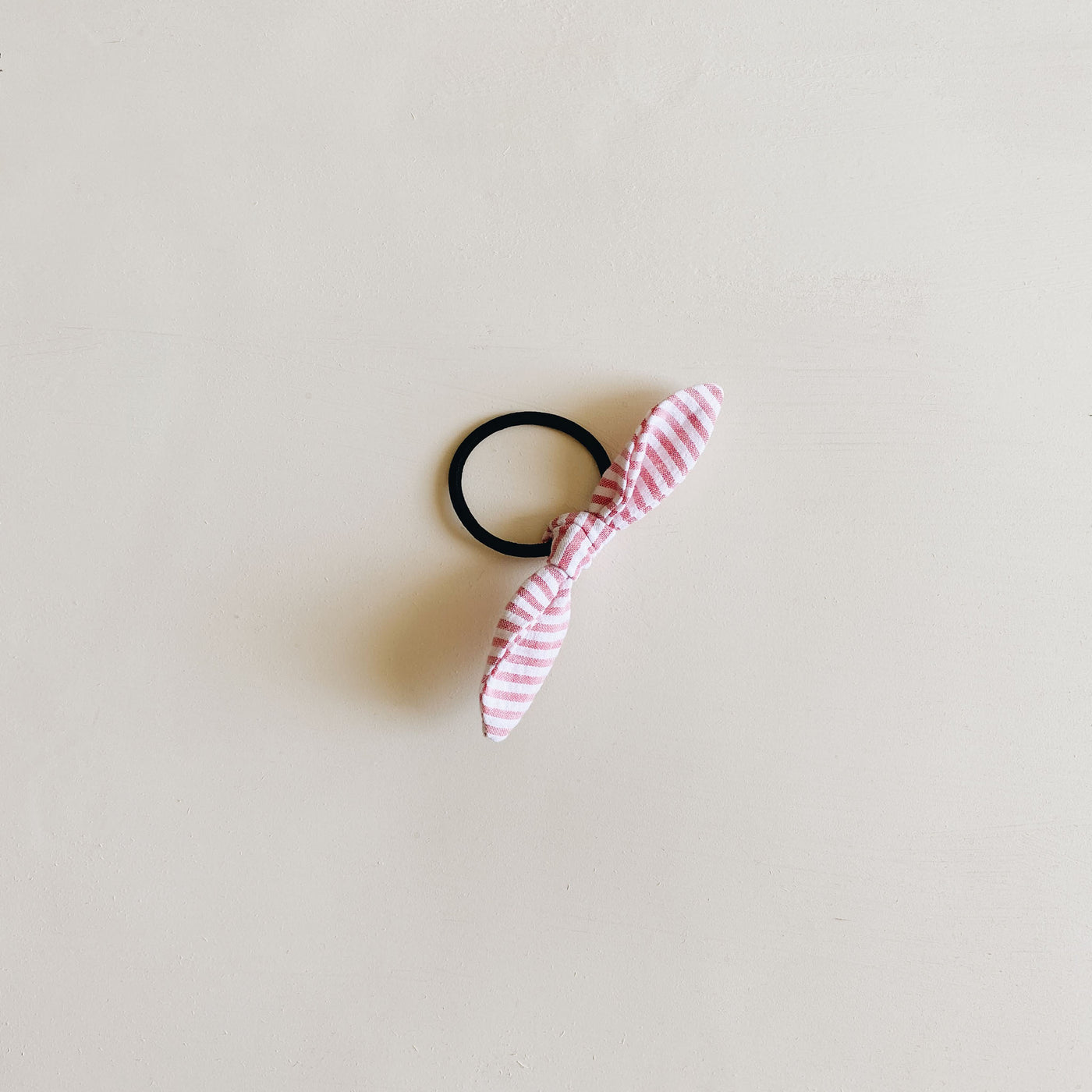 knotted ponytail | pink stripe